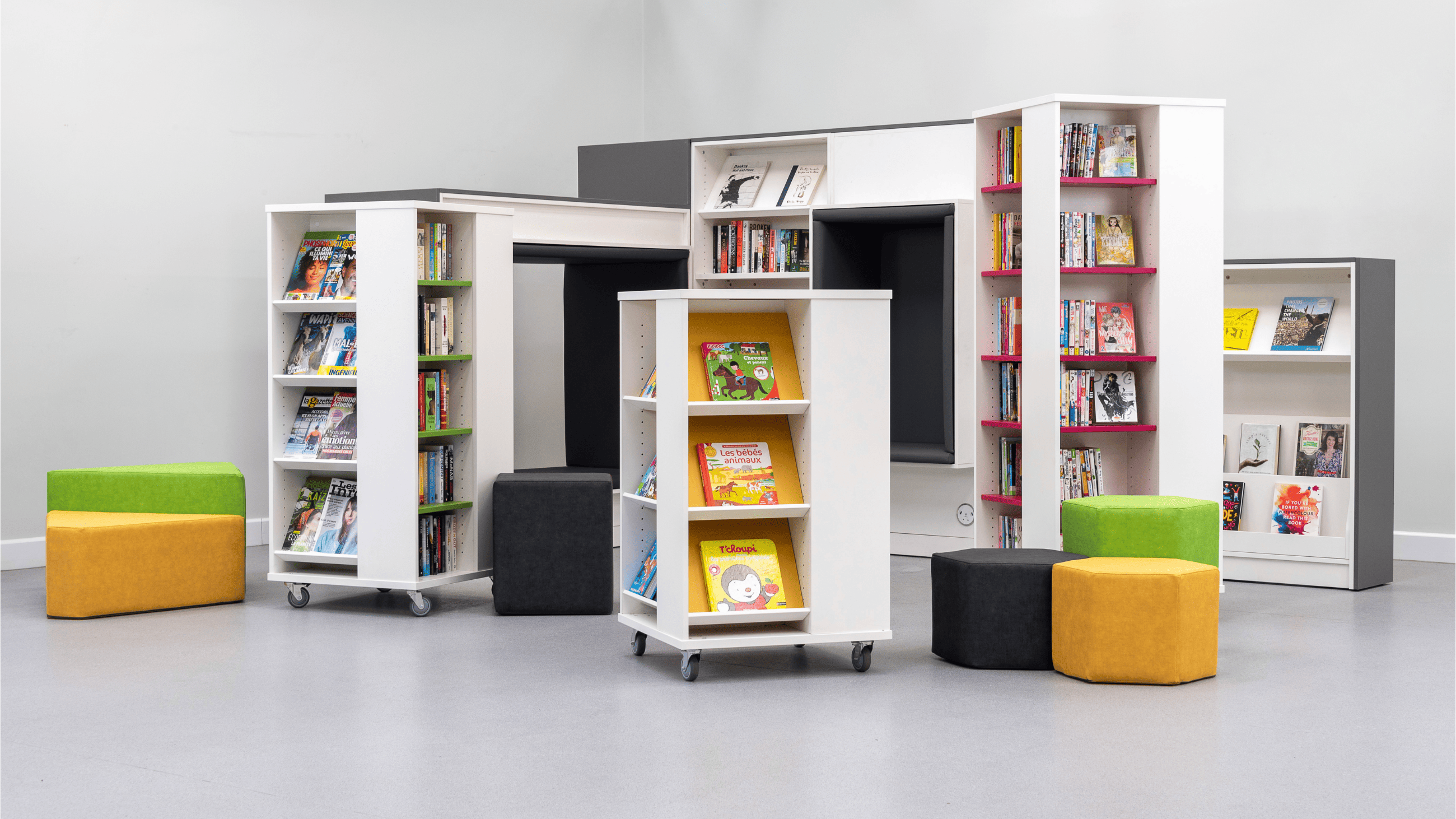 Mobilier modulable Everna™ pour espace flexible en bibliothèque ou établissement scolaire